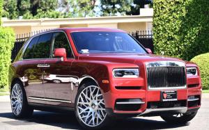 Rolls-Royce Cullinan Magma Red on Forgiato Wheels (Blocco-ECL)